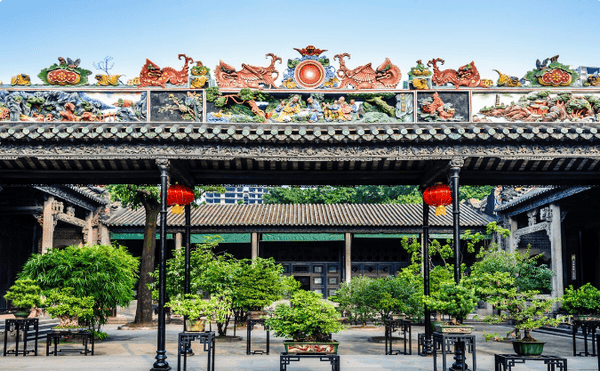 广东十大宗祠，这个姓氏占了五个，你知道是哪个姓吗？